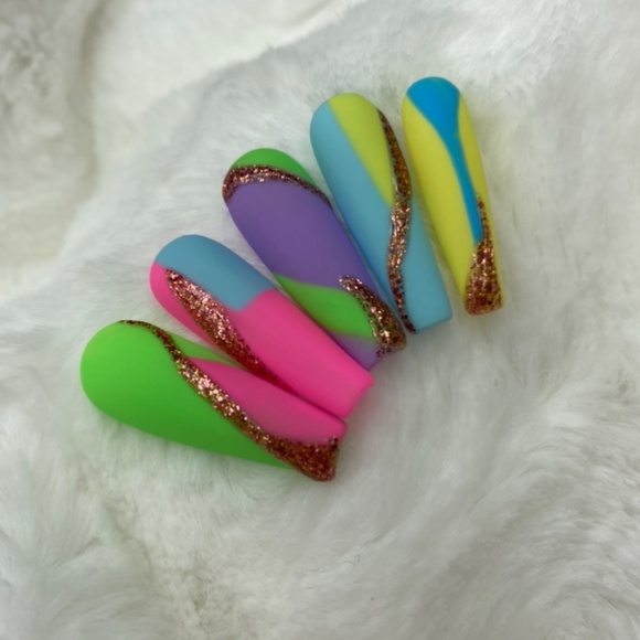 NEON ROSE GOLD SPARKLE ABSTRACT PRESS ON NAILS - Picture 2 of 5